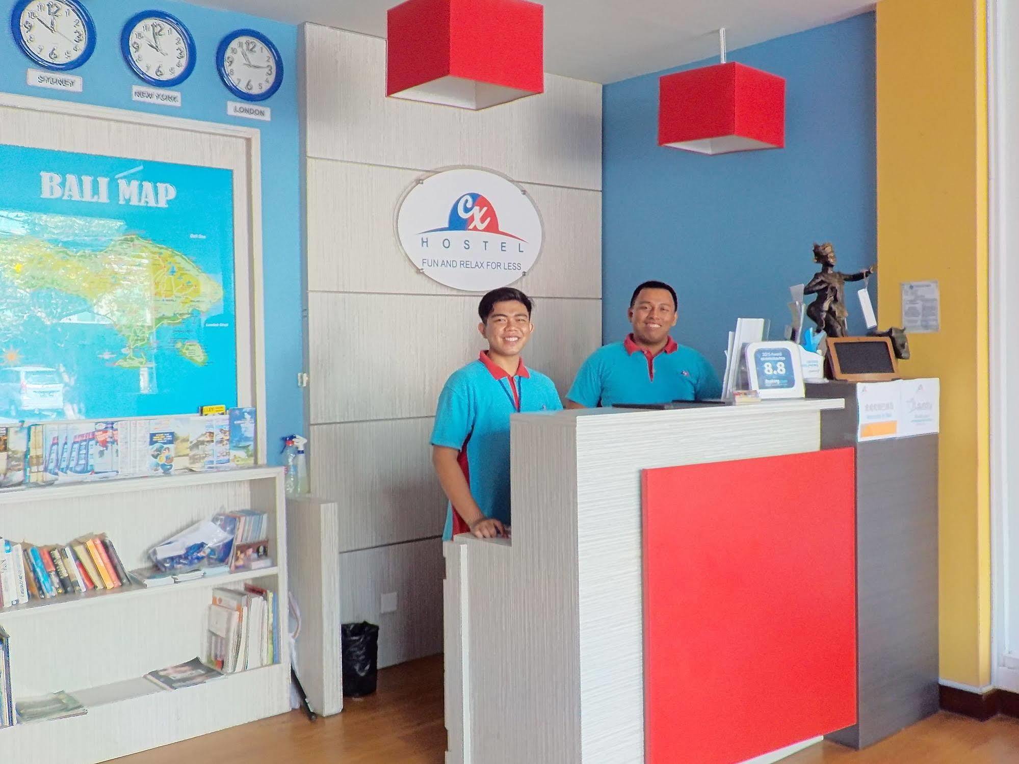 Cx Hostel Kuta Raya Exteriör bild