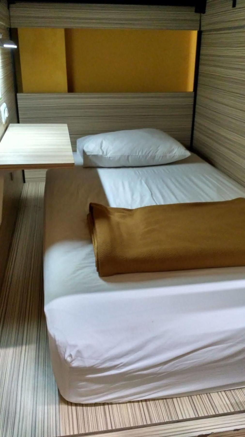 Cx Hostel Kuta Raya Exteriör bild